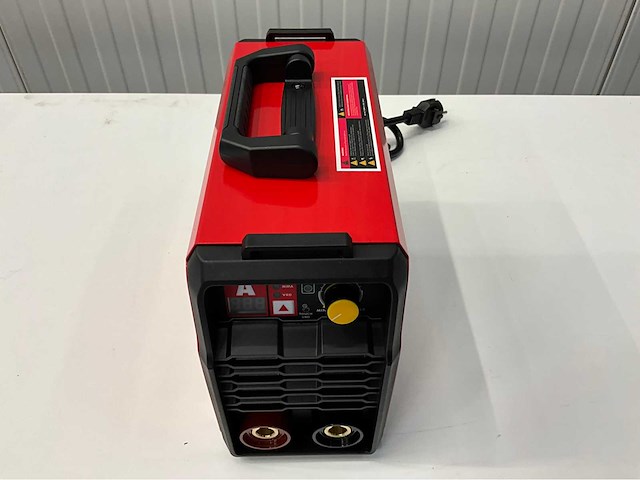 Ultra force equipment mma-200s elektrode lasapparaat en gereedschapskoffer incl gereedschap - afbeelding 4 van  19