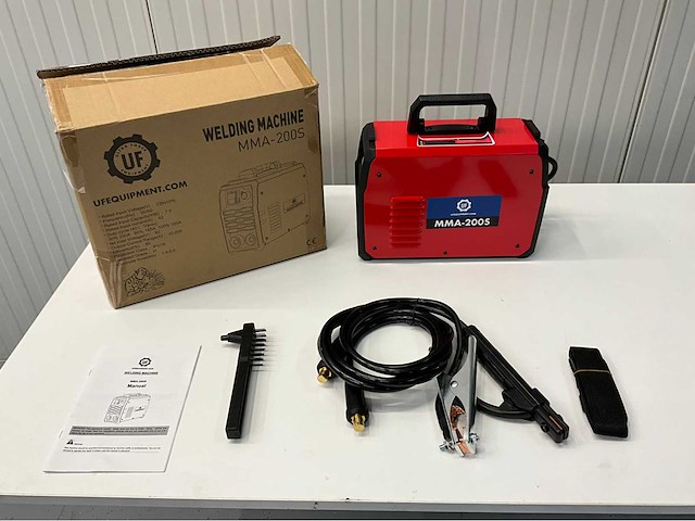 Ultra force equipment mma-200s elektrode lasapparaat en gereedschapskoffer incl gereedschap - afbeelding 18 van  19