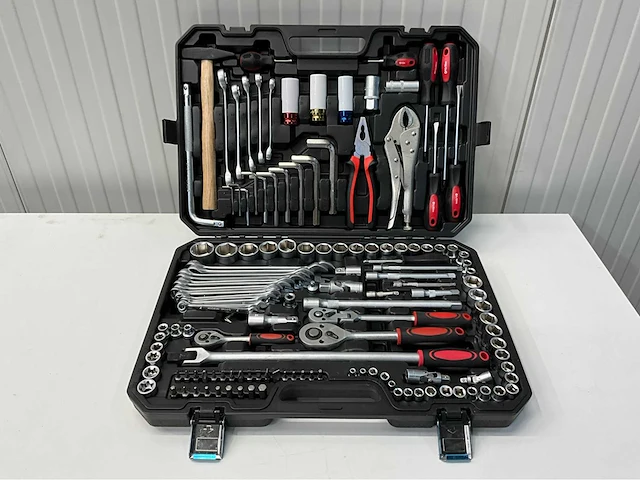 Ultra force equipment mma-200s elektrode lasapparaat en gereedschapskoffer incl gereedschap - afbeelding 11 van  26