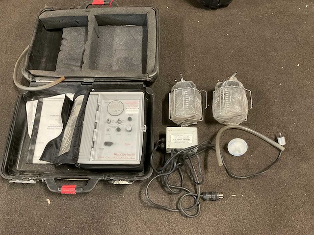 Ultra-lite impact model 326 portable suction system - afbeelding 1 van  10