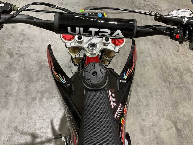 Ultra motocross 125 cc crossmotor met elektrische start - afbeelding 22 van  58