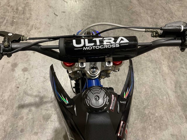 Ultra motocross 125 cc motorfiets / crossmotor - afbeelding 3 van  23