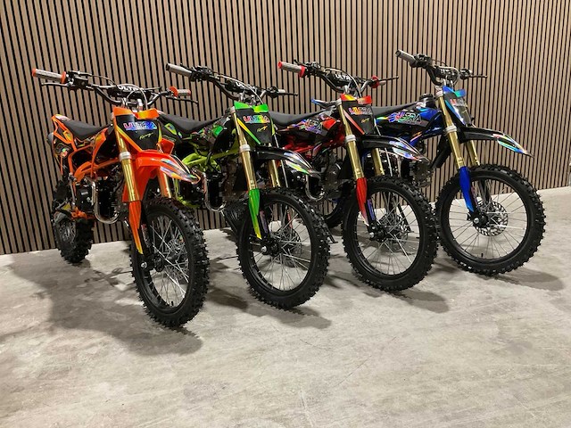 Ultra motocross 125 cc motorfiets / crossmotor - afbeelding 23 van  23