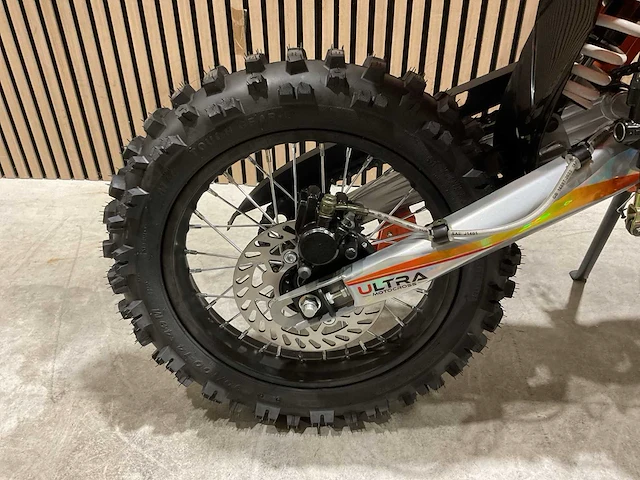 Ultra motocross 125cc 27ju motorfiets - afbeelding 32 van  54