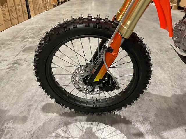 Ultra motocross 125cc 27ju motorfiets - afbeelding 25 van  30