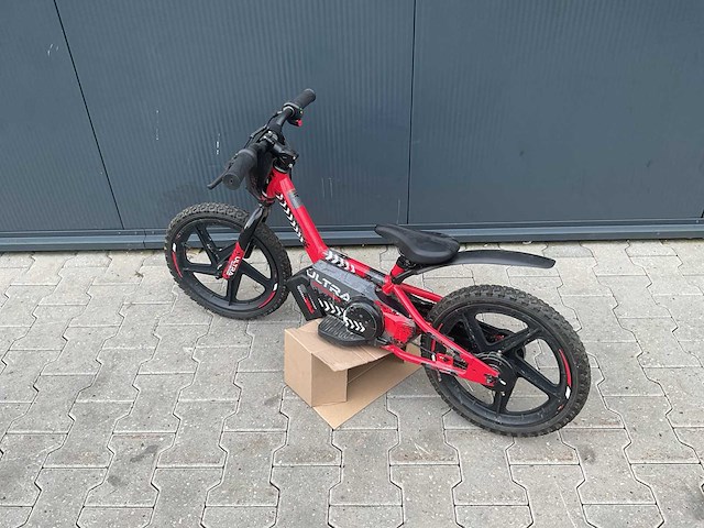 Ultra motocross 16 inch elektrische loopfiets trx250 - afbeelding 9 van  11
