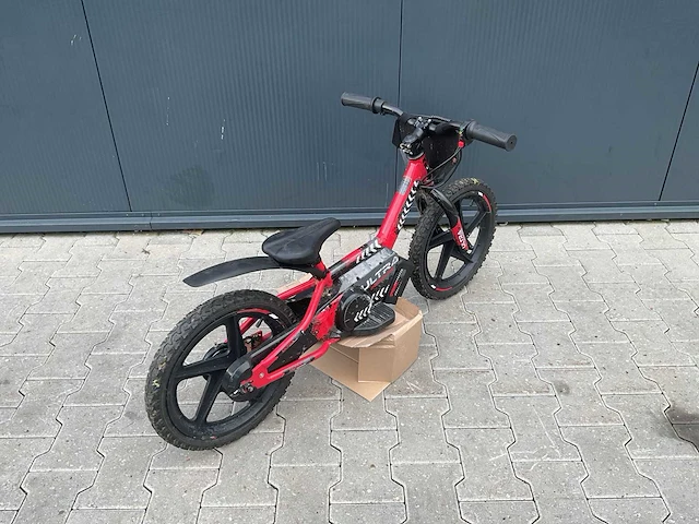 Ultra motocross 16 inch elektrische loopfiets trx250 - afbeelding 7 van  11