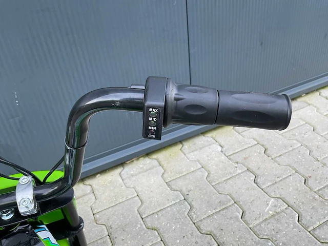 Ultra motocross 250dh 27fe monkey bike groen kinderfiets - afbeelding 3 van  14