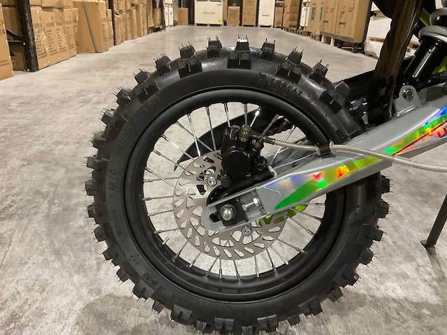 Ultra motocross db003 26de 125cc groen motorfiets - afbeelding 10 van  11