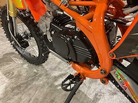 Ultra motocross db003 26de 125cc oranje motorfiets - afbeelding 12 van  16