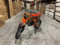 Ultra motocross db003 26de 125cc oranje motorfiets
