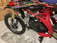 Ultra motocross db003 26de 125cc rood motorfiets - afbeelding 13 van  17