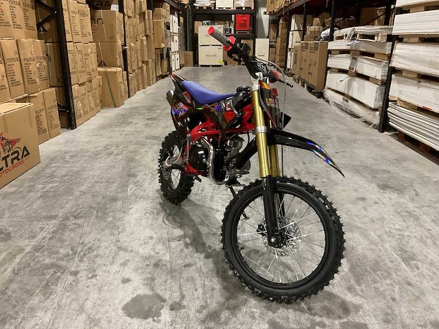 Ultra motocross db003 26de 125cc rood motorfiets - afbeelding 9 van  11