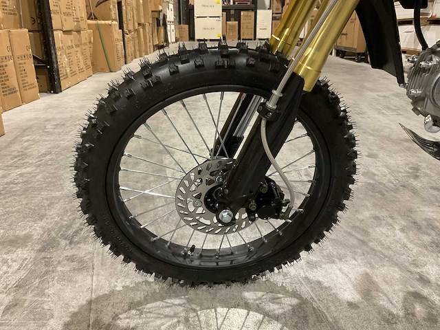 Ultra motocross db003 26de 125cc rood motorfiets - afbeelding 12 van  17