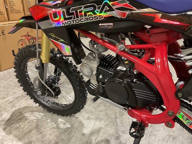 Ultra motocross db003 26de 125cc rood motorfiets - afbeelding 13 van  17
