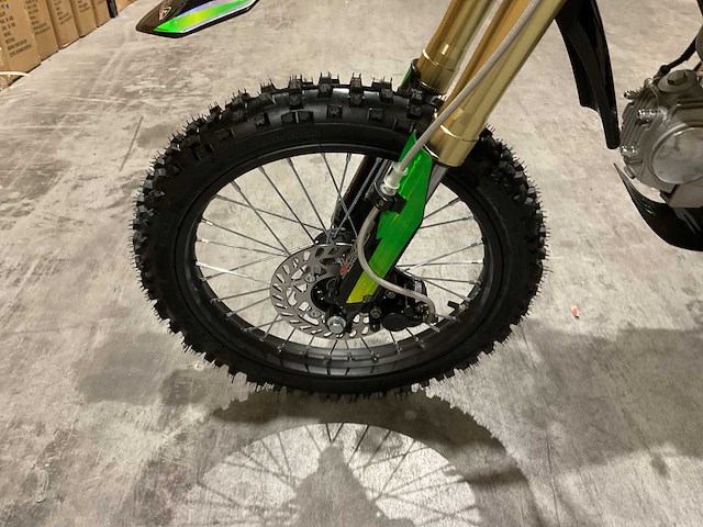 Ultra motocross db003 groen 27ju motorfiets - afbeelding 20 van  52