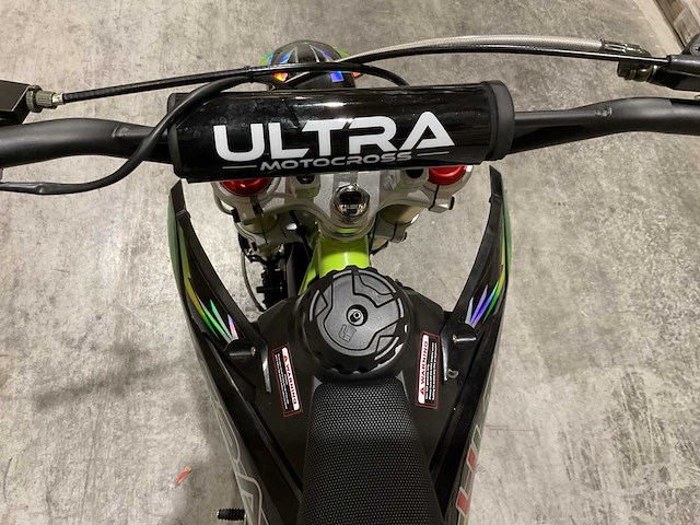 Ultra motocross db003 groen 27ju motorfiets - afbeelding 30 van  52