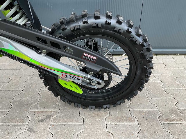 Ultra motocross db003 groen 27ju motorfiets - afbeelding 49 van  52
