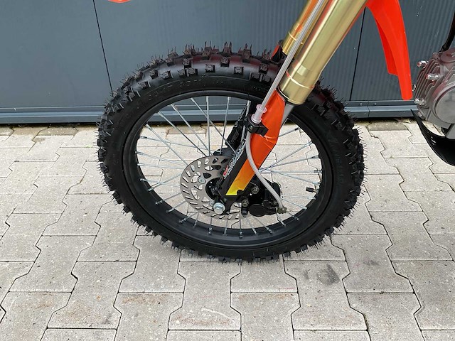 Ultra motocross db003 oranje 27ju motorfiets - afbeelding 45 van  54