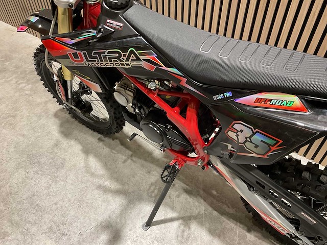 Ultra motocross db003 rood 27ju motorfiets - afbeelding 35 van  39