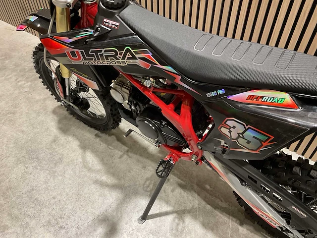 Ultra motocross db003 rood 27ju motorfiets - afbeelding 43 van  52