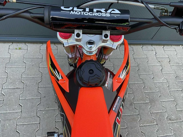Ultra motocross db003es 27ap oranje motorfiets - afbeelding 7 van  20