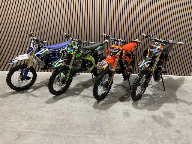 Ultra motocross db003es 27ap rood motorfiets - afbeelding 54 van  58