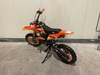 Ultra motocross db01 27ja oranje 49cc motorfiets - afbeelding 33 van  38