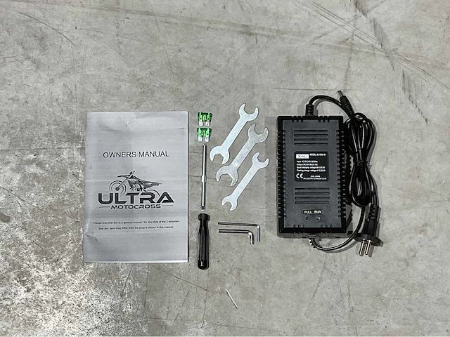 Ultra motocross db07e rd 1000w electrische minicrosser - afbeelding 9 van  17