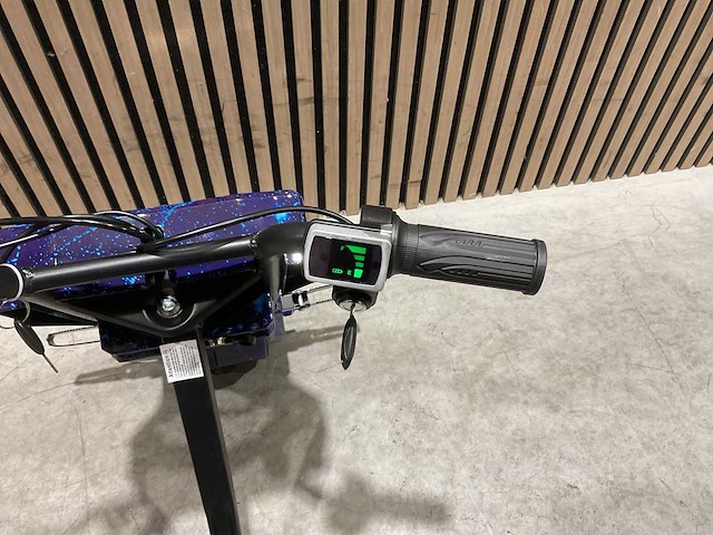 Ultra motocross drift trike 27ja 250w blauw heelal voertuig - afbeelding 19 van  38