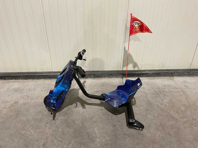 Ultra motocross drift trike 27ja 250w blauw heelal voertuig - afbeelding 21 van  38