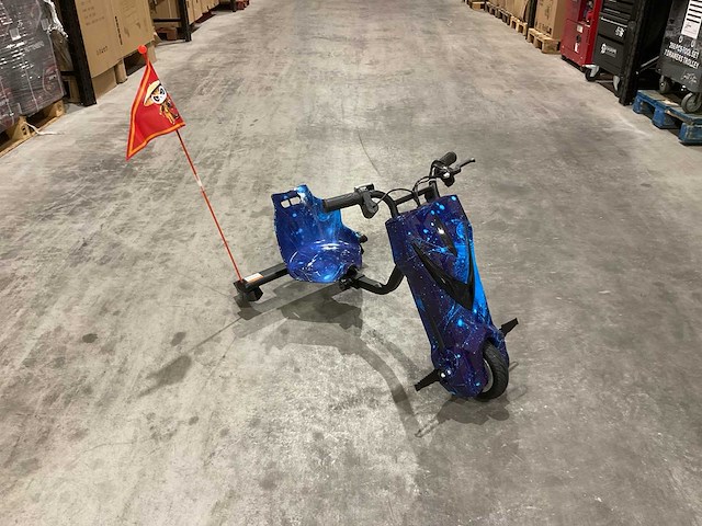 Ultra motocross drift trike 27ja 250w blauw heelal voertuig - afbeelding 12 van  38