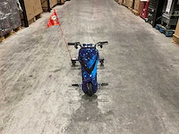 Ultra motocross drift trike 27ja 250w blauw heelal voertuig - afbeelding 23 van  38