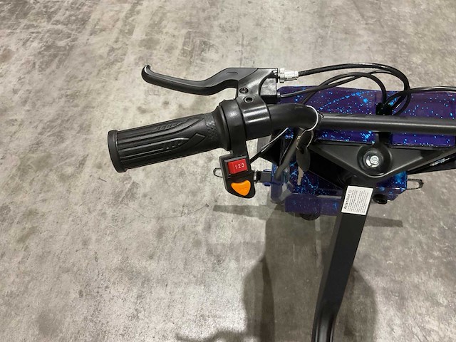 Ultra motocross drift trike 27ja 250w blauw heelal voertuig - afbeelding 37 van  38