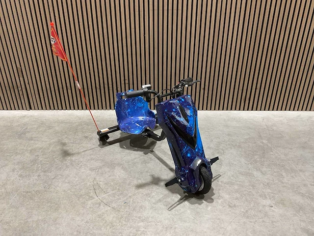 Ultra motocross drift trike 27ja 250w blauw heelal voertuig - afbeelding 13 van  38