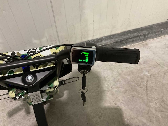 Ultra motocross drift trike 27ja 250w camouflage voertuig - afbeelding 24 van  30