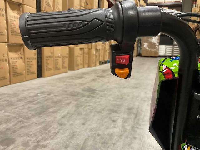 Ultra motocross drift trike 27ja 250w graffiti hop voertuig - afbeelding 8 van  50