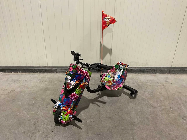 Ultra motocross drift trike 27ja 250w graffiti hop voertuig - afbeelding 35 van  50