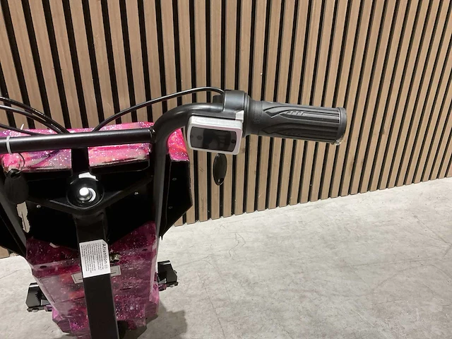 Ultra motocross drift trike 27ja 250w roze galaxy voertuig - afbeelding 21 van  54
