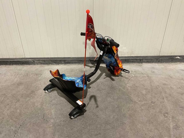 Ultra motocross drift trike 27ja 250w voertuig - afbeelding 12 van  16