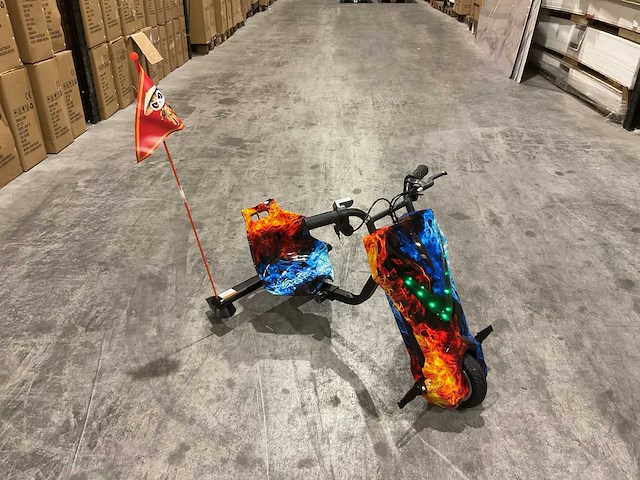 Ultra motocross drift trike 27ja 250w voertuig - afbeelding 28 van  33