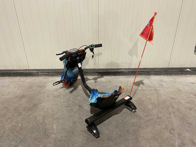 Ultra motocross drift trike 27ja 250w voertuig - afbeelding 27 van  33