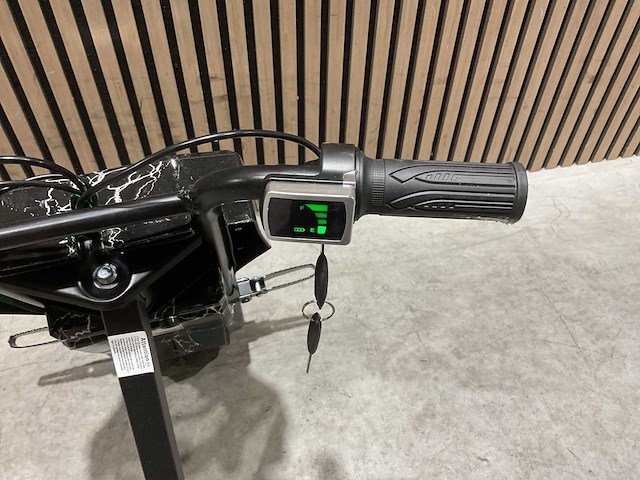 Ultra motocross drift trike 27ja 250w zwart bliksem voertuig - afbeelding 15 van  33