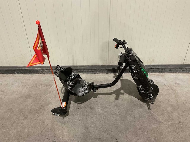 Ultra motocross drift trike 27ja 250w zwart bliksem voertuig - afbeelding 19 van  33