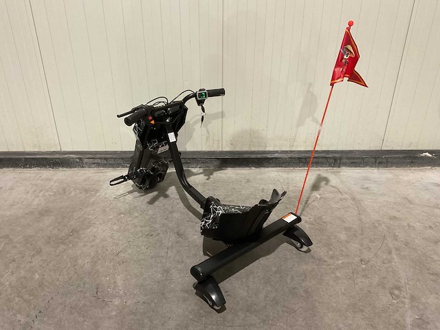 Ultra motocross drift trike 27ja 250w zwart bliksem voertuig - afbeelding 31 van  33