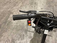 Ultra motocross drift trike 27ja 250w zwart bliksem voertuig - afbeelding 28 van  33