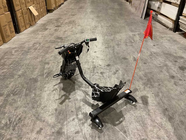 Ultra motocross drift trike 27ja 250w zwart web voertuig - afbeelding 2 van  27