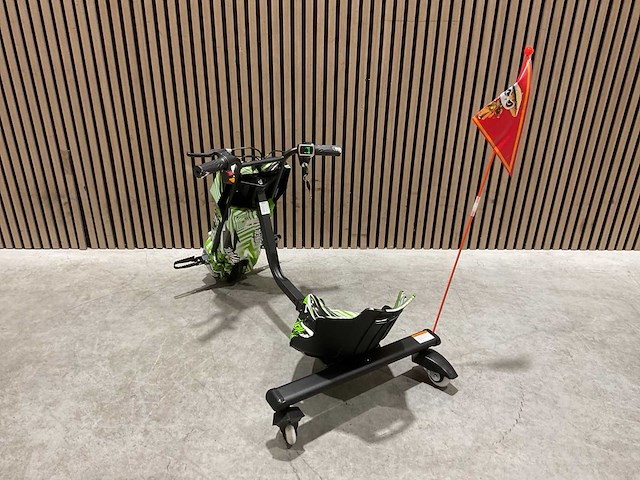 Ultra motocross drift trike 27ja 250w zwart/groen/wit voertuig - afbeelding 2 van  12