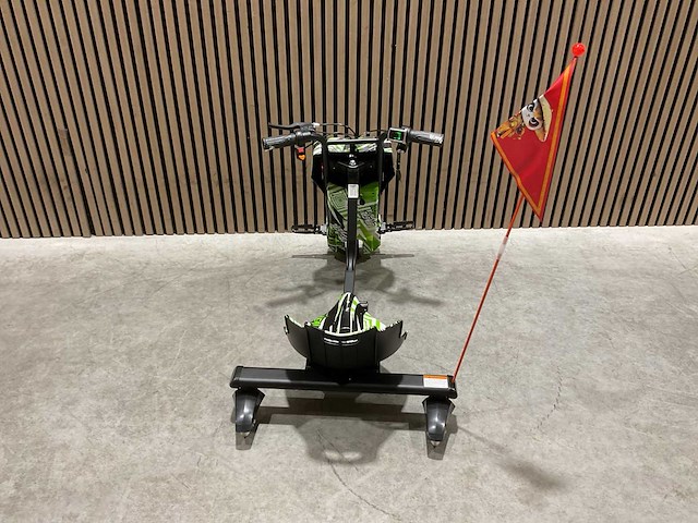 Ultra motocross drift trike 27ja 250w zwart/groen/wit voertuig - afbeelding 11 van  32