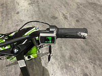 Ultra motocross drift trike 27ja 250w zwart/groen/wit voertuig - afbeelding 31 van  32